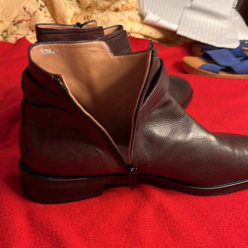 Homers leather boots